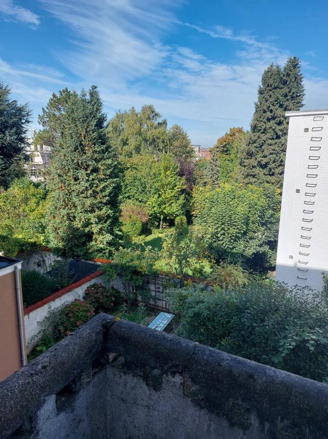 Hotel Rustic Rest Bruksela Zewnętrze zdjęcie