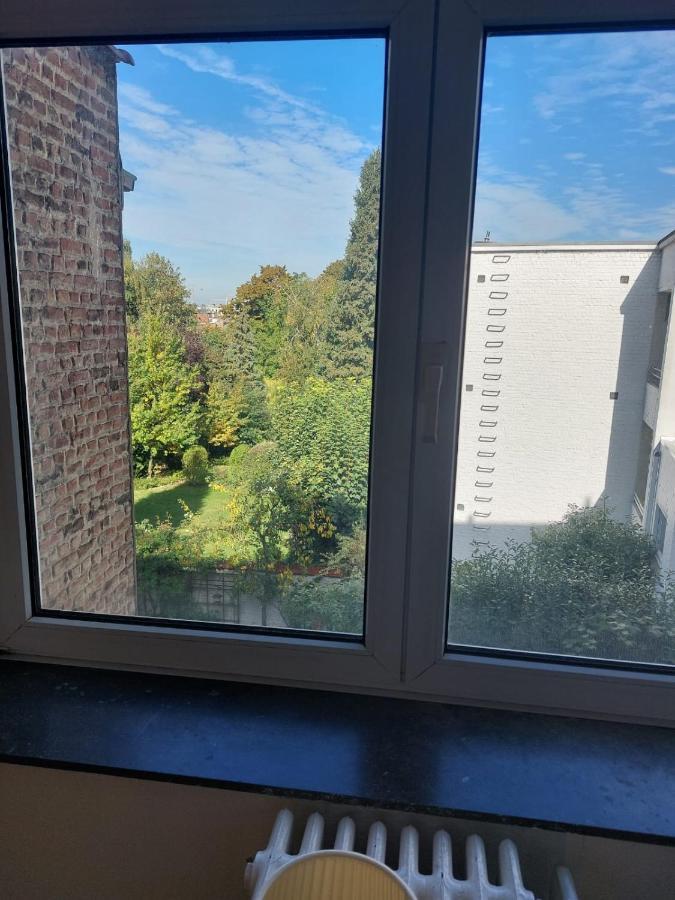 Hotel Rustic Rest Bruksela Zewnętrze zdjęcie